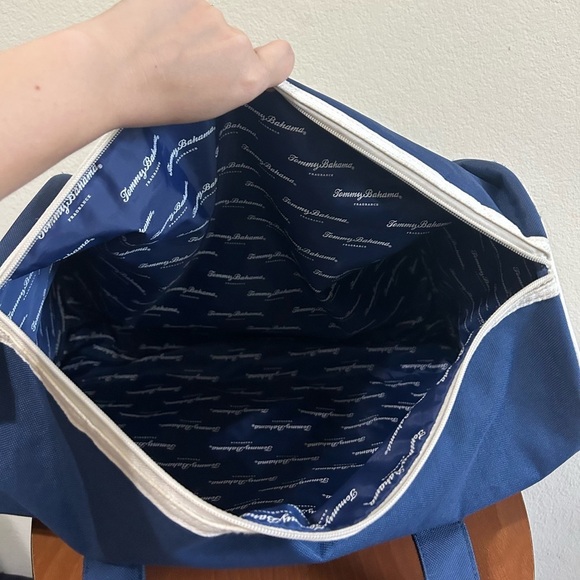 Tommy Bahama Set Sail St Barts Duffle Gym Carry On Travel Bag Navy Blue Rope - Picture 7 of 10